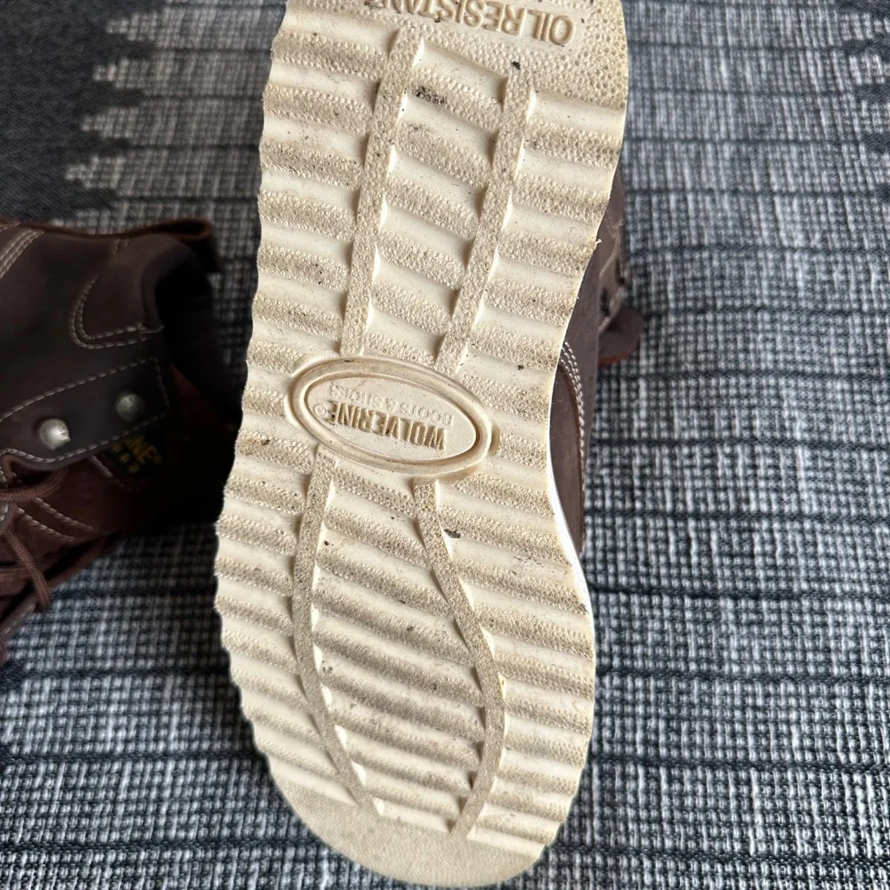 WORN ONCE! Wolverine Men's Loader 6 " Soft Toe Wedge Work Boot - Picture 5 of 11